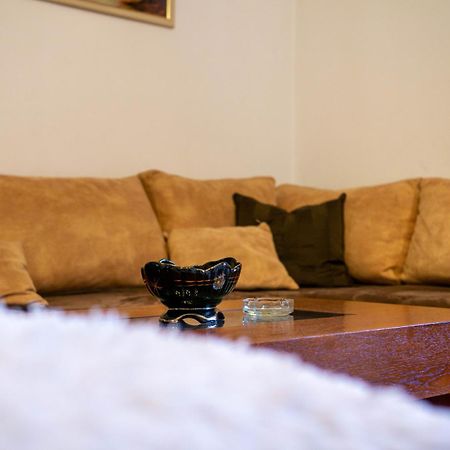 Bllok Bright Private Bedrooms With Private Bathroom On Shared Apartment Тирана Екстериор снимка
