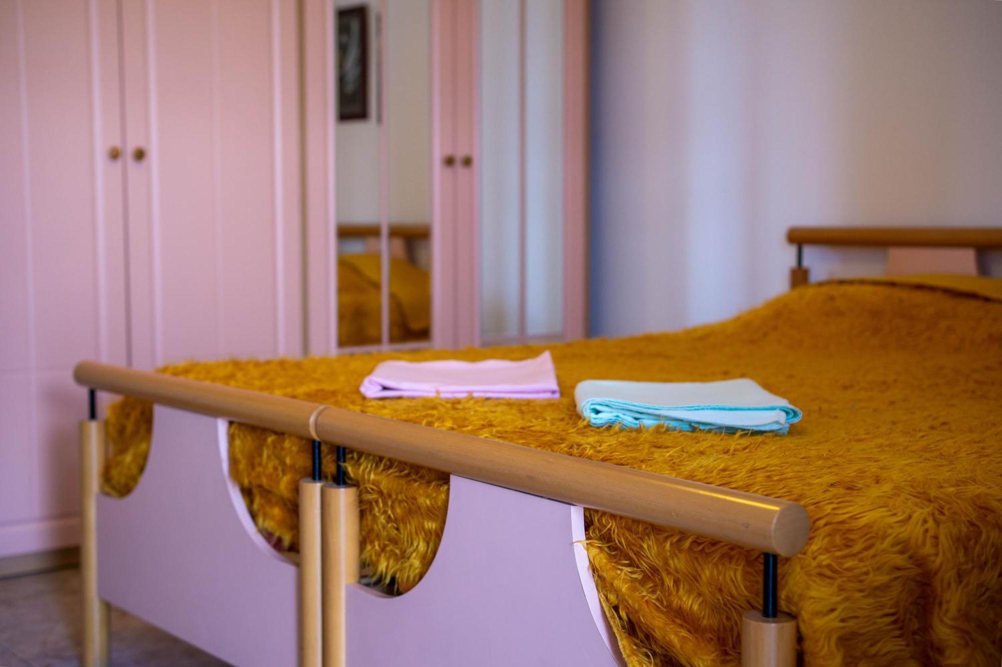 Bllok Bright Private Bedrooms With Private Bathroom On Shared Apartment Тирана Екстериор снимка