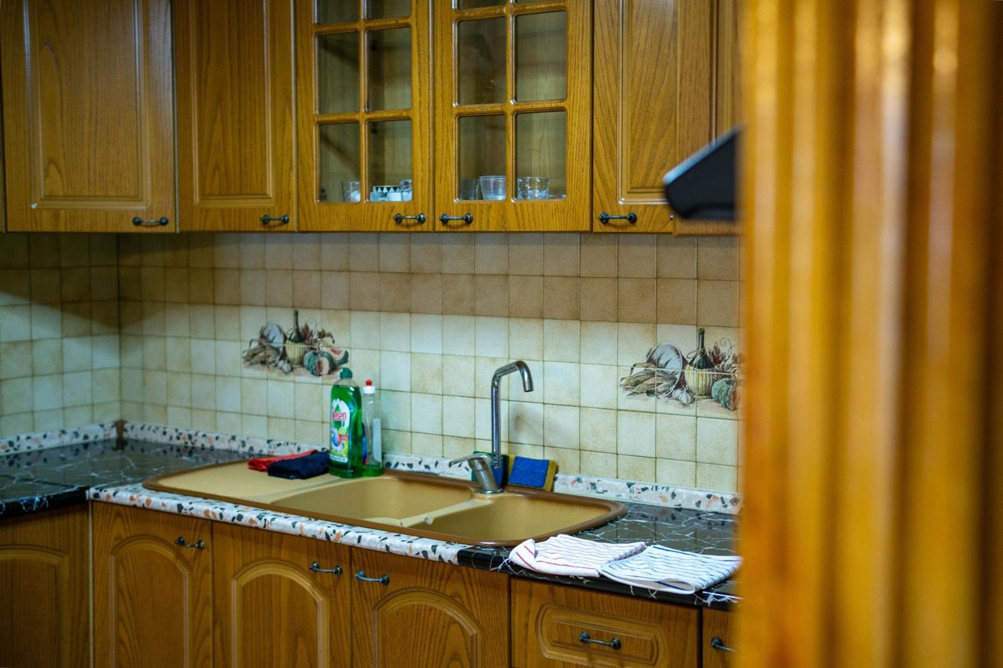 Bllok Bright Private Bedrooms With Private Bathroom On Shared Apartment Тирана Екстериор снимка