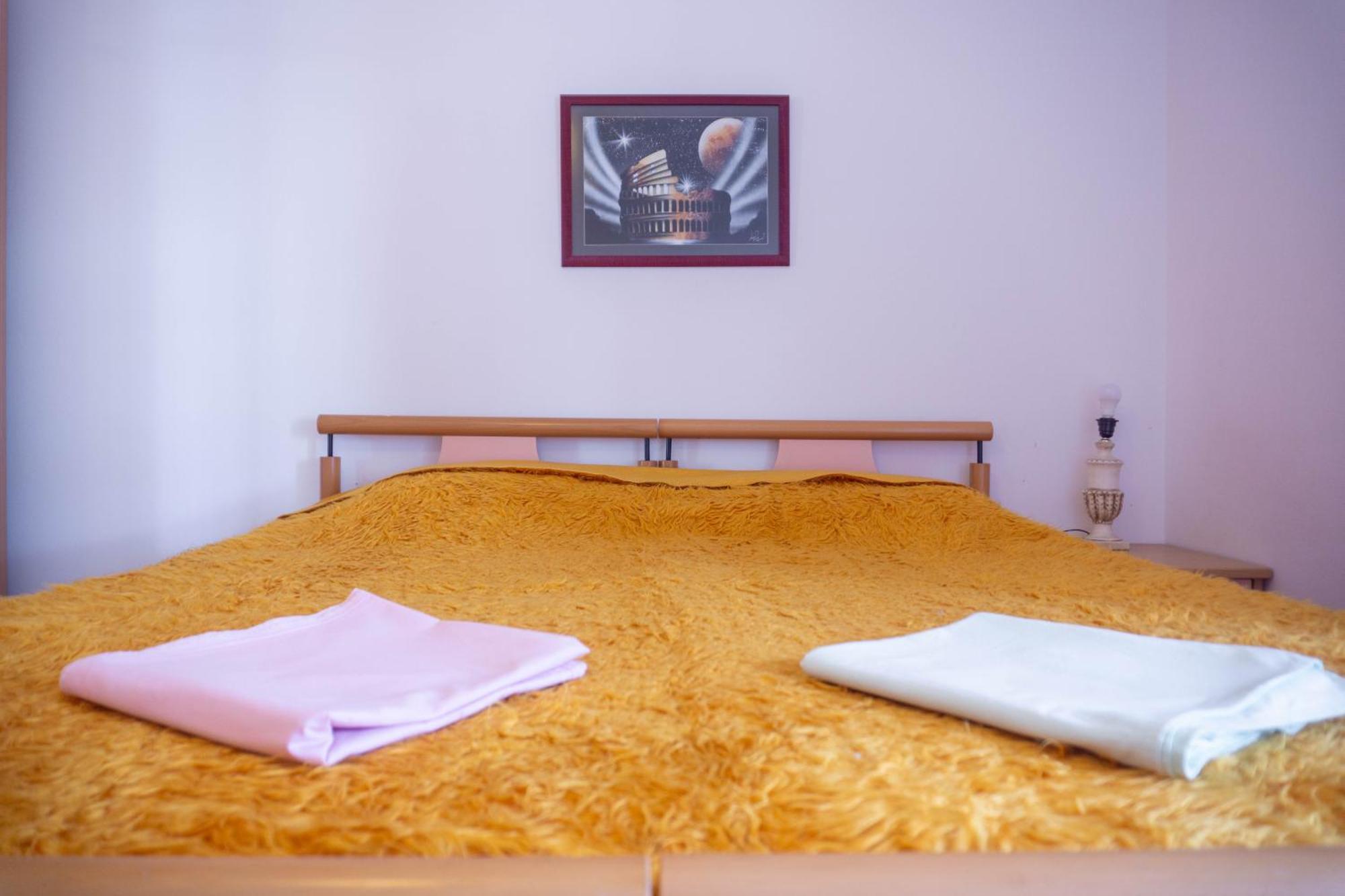 Bllok Bright Private Bedrooms With Private Bathroom On Shared Apartment Тирана Екстериор снимка